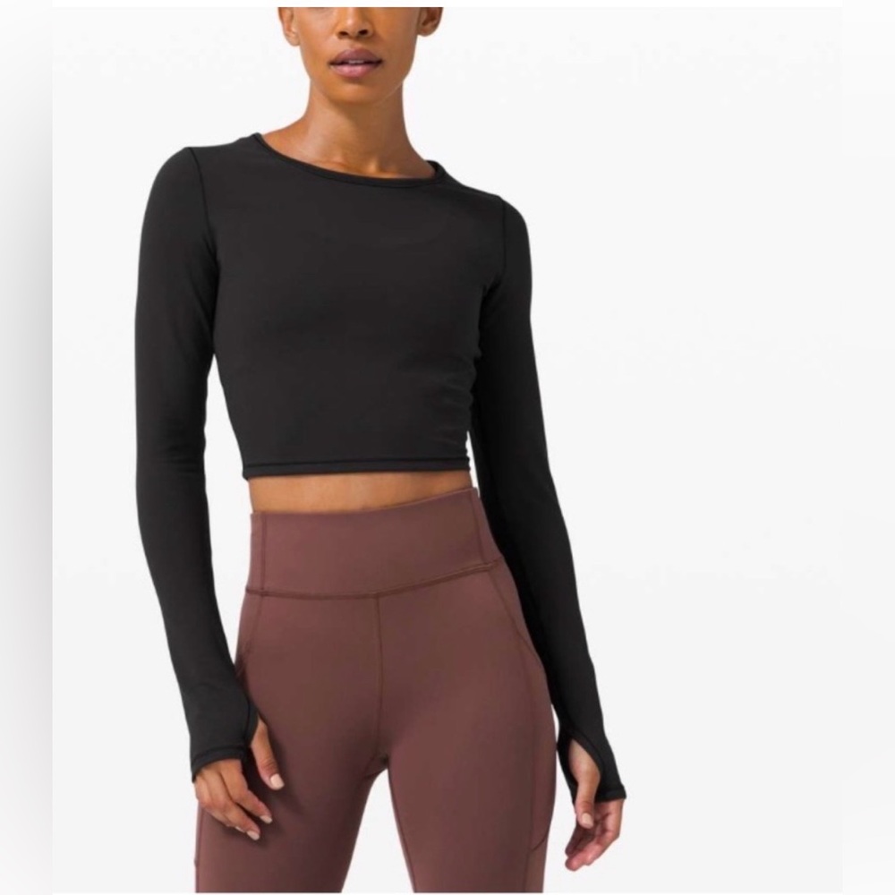 Lululemon wunder train top